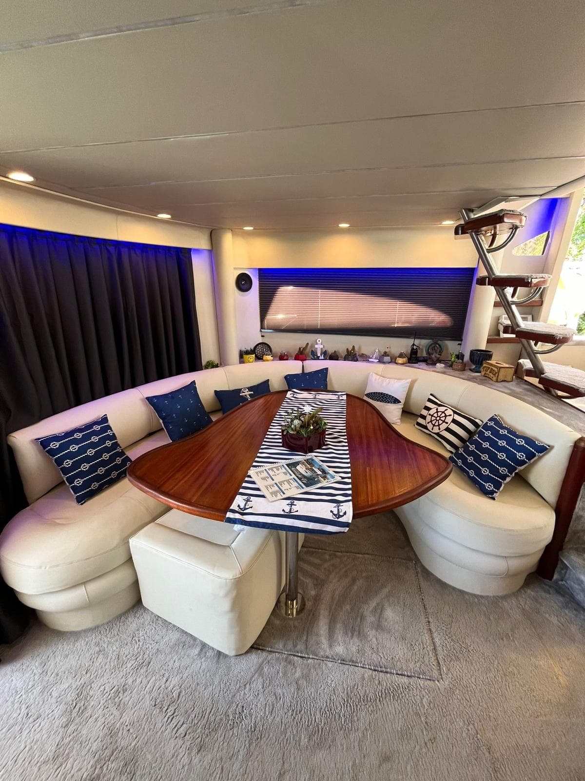 Moonlight Luxury gallery image 19